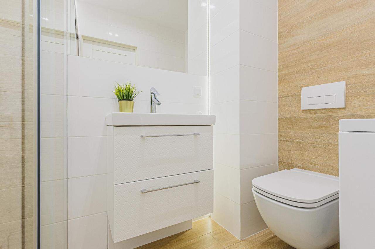 Floris Apartment Lodz  Exterior photo